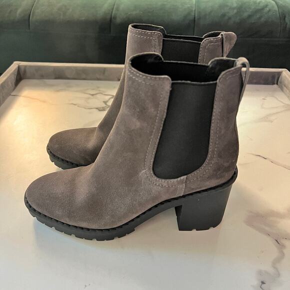 Vince Gray Brown Suede Water Repellent Chelsea Boots Size 6 - Picture 5 of 10